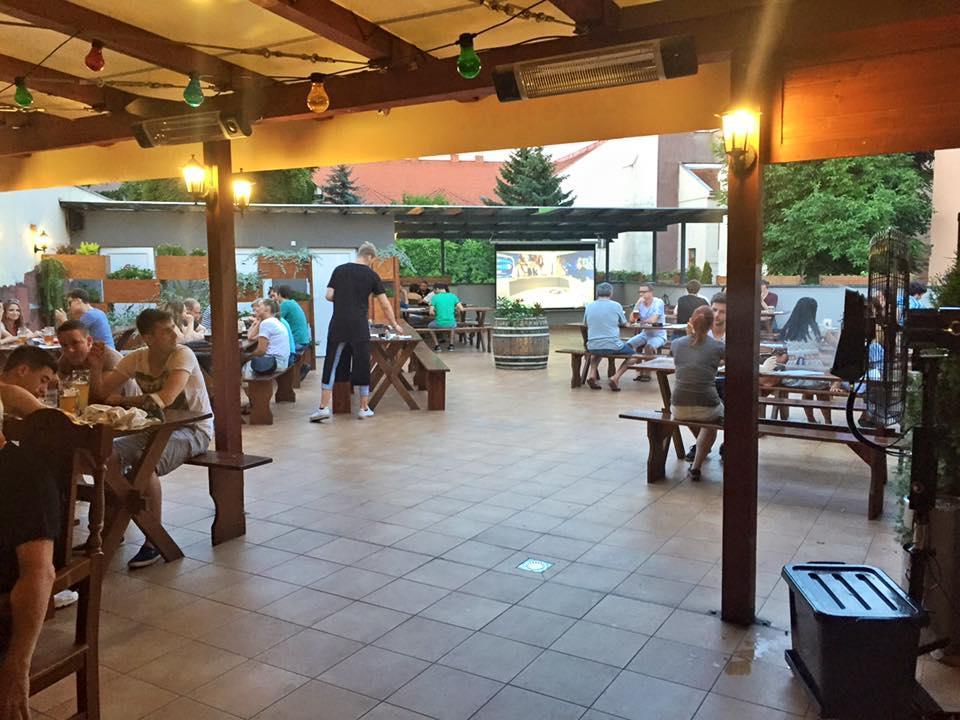 Penzion Dobre Casy Koszyce Zewnętrze zdjęcie