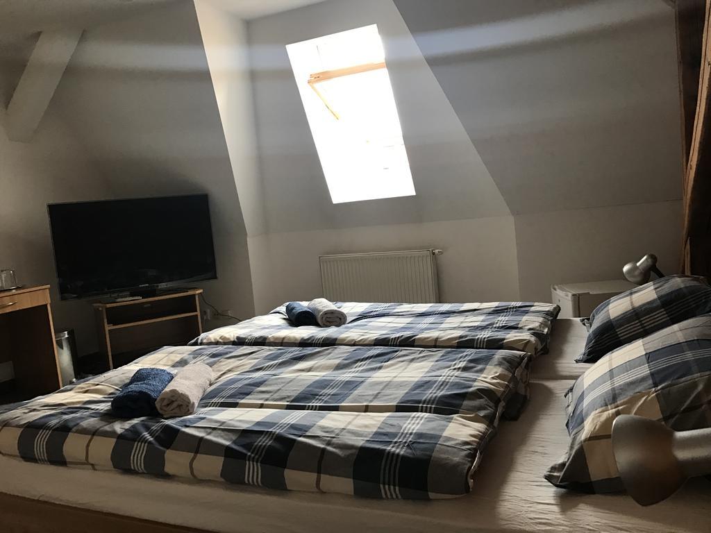 Penzion Dobre Casy Koszyce Zewnętrze zdjęcie
